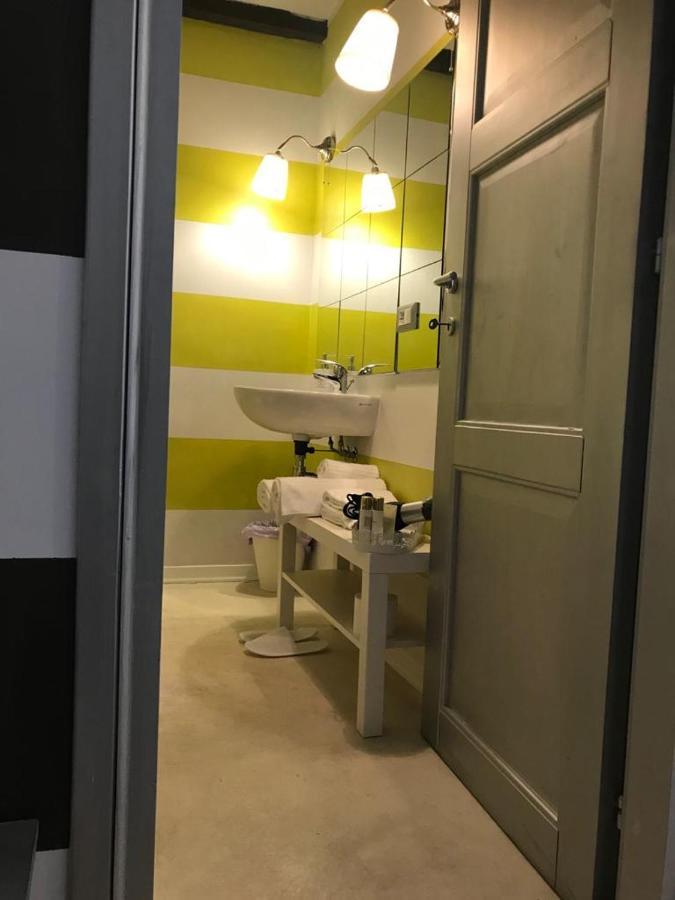 Sanctus Syrus 4 Hotel Albenga Bagian luar foto